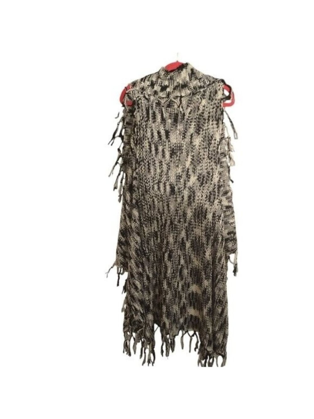 Indigo Thread Co Oversized Knit Fringe Vest 3X- Black & White
